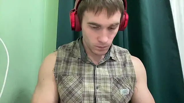 Snapshot of Mrbiceps23 chatting on 12-04-24, 12:47 Mrbiceps23 online show from 12-04-24, 12:47