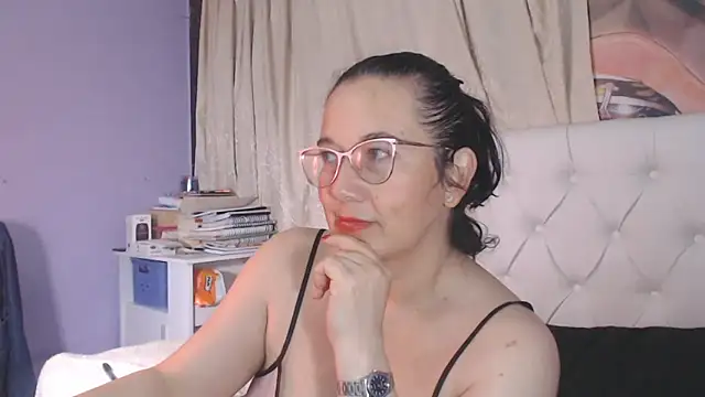 maturepriscila online show from 01-25-25, 01:10