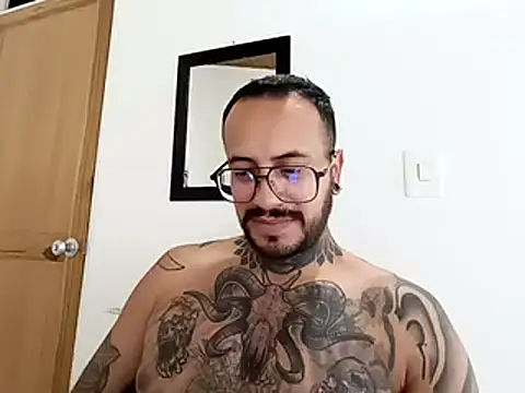 Snapshot of Nicky_smith__ chatting on 12-03-24, 02:36 Nicky smith online show from 12-03-24, 02:36