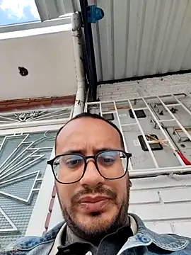 Snapshot of Nicky_smith__ chatting on 11-14-25, 05:55 Nicky smith online show from 11-14-25, 05:55