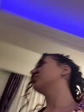 lissa yasemin online show from 02-14-25, 09:43