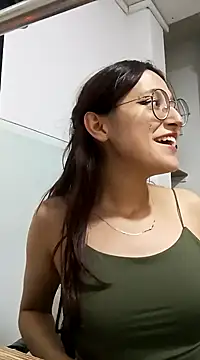 Snapshot of AddisonMars chatting on 12-04-24, 10:02 AddisonMars online show from 12-04-24, 10:02