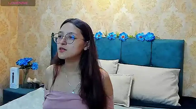 Snapshot of AddisonMars chatting on 12-20-24, 03:36 AddisonMars online show from 12-20-24, 03:36