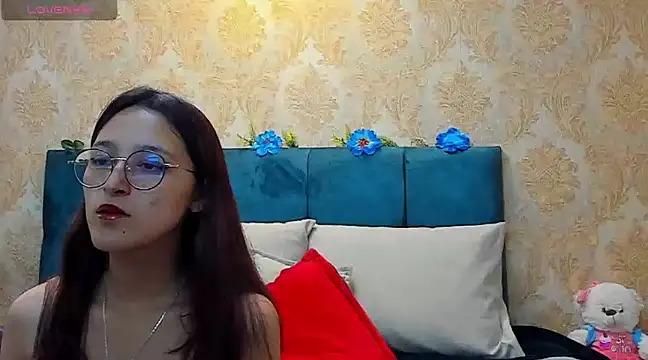 Snapshot of AddisonMars chatting on 12-22-24, 03:44 AddisonMars online show from 12-22-24, 03:44