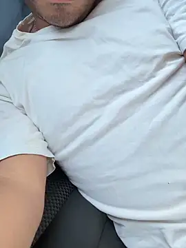 Aura33  online show from 02-04-26, 01:28