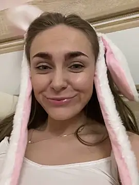 Snapshot of Burning_girlss chatting on 12-24-24, 01:27 Burning girlss online show from 12-24-24, 01:27