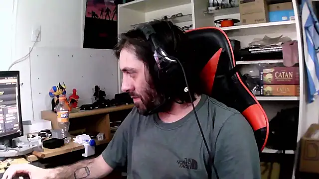 Snapshot of johnwood88 chatting on 12-05-25, 04:21 johnwood88 online show from 12-05-25, 04:21