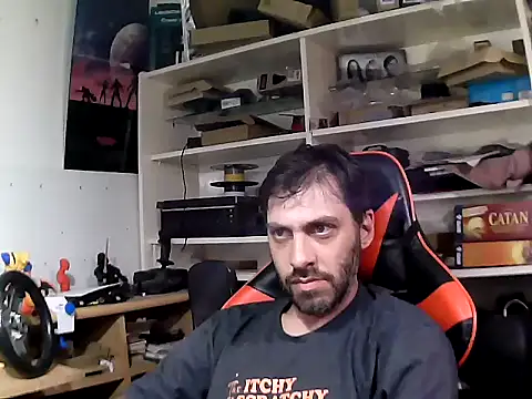 Snapshot of johnwood88 chatting on 01-14-26, 06:35 johnwood88 online show from 01-14-26, 06:35