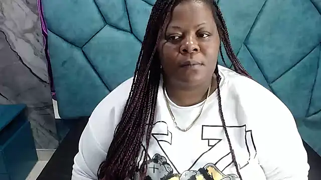 Snapshot of rocio_bbw_ chatting on 11-06-25, 03:18 rocio bbw online show from 11-06-25, 03:18