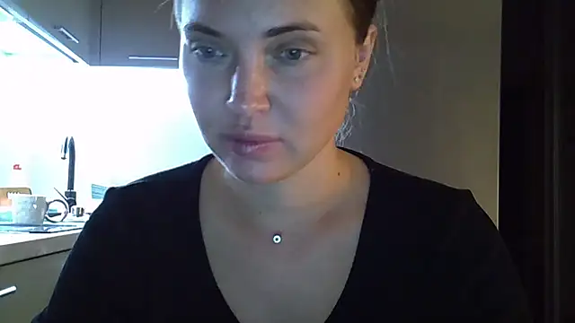 Lucky Anna online show from 09-12-25, 04:07