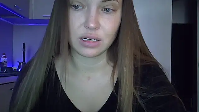 Lucky Anna online show from 03-15-26, 09:15