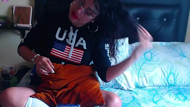 Lunavega1 online show from 01-12-26, 05:18