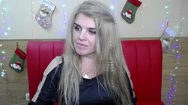 Julya Barbi online show from 12-18-24, 09:29
