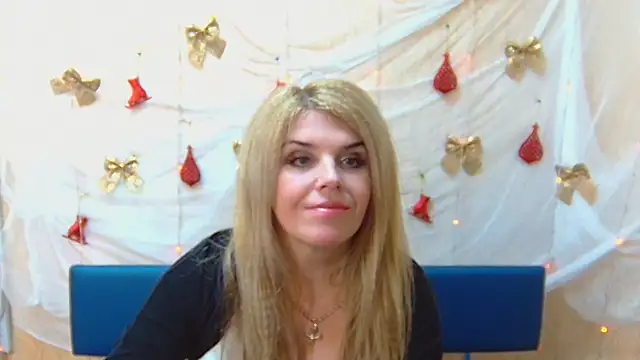 Julya Barbi online show from 12-28-24, 12:24