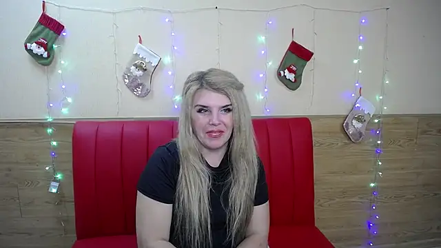 Julya Barbi online show from 01-13-25, 04:07