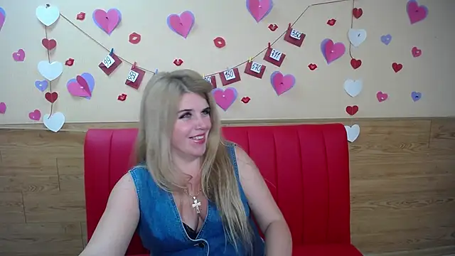 Julya Barbi online show from 02-04-25, 12:11
