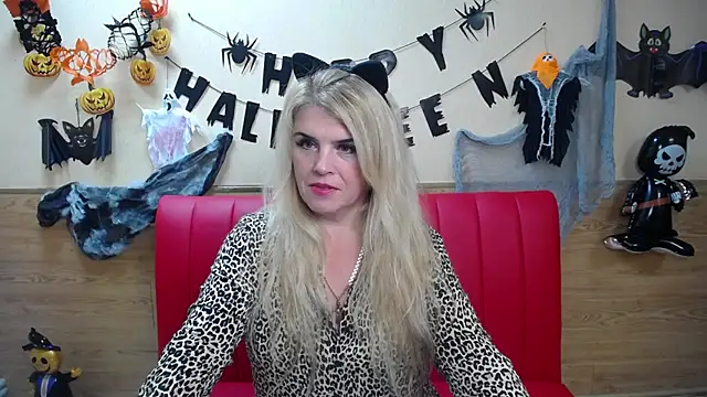 Julya Barbi online show from 10-24-25, 05:26