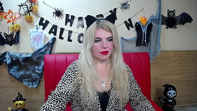 Julya Barbi online show from 11-03-25, 06:47