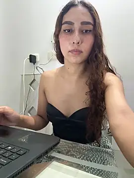 Snapshot of CANDYXXX- chatting on 12-16-24, 12:26 CANDYXXX- online show from 12-16-24, 12:26