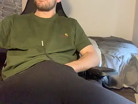 Snapshot of taallguyy_196 chatting on 02-28-25, 01:25 taallguyy 196 online show from 02-28-25, 01:25