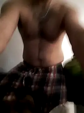 bob69997 online show from 12-05-25, 08:12