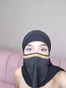 Aaliyah Salma online show from 01-22-25, 01:31