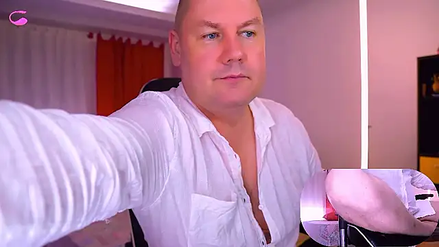 Julius-Dwayne online show from 12-04-24, 09:07