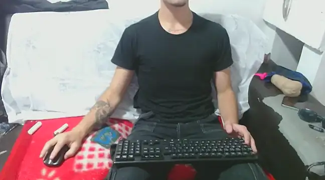 MarceloMilk online show from 01-15-25, 01:20