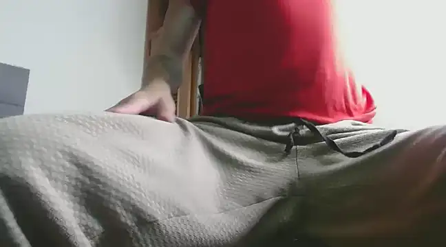 MarceloMilk online show from 03-09-25, 03:32