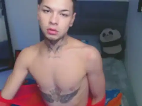 MarceloMilk online show from 10-06-25, 04:21