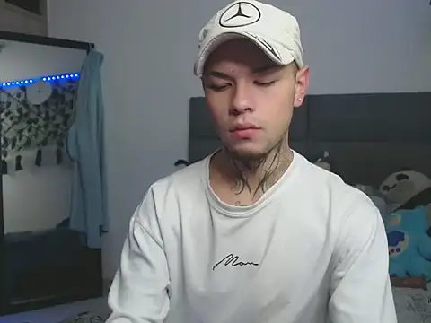 MarceloMilk online show from 10-16-25, 05:19