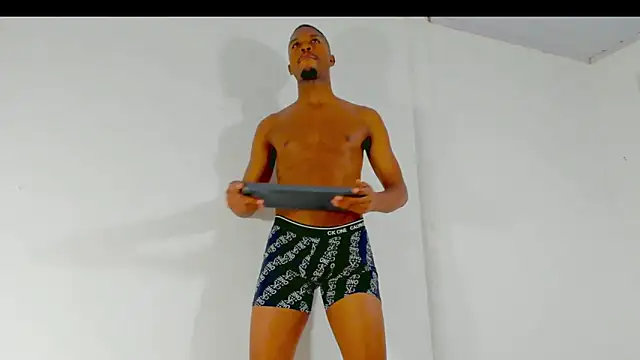 Amir mikelsen online show from 02-08-26, 05:33