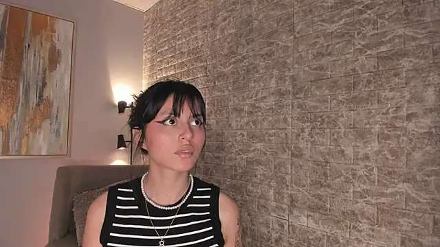 tamara aluna online show from 02-04-25, 03:26