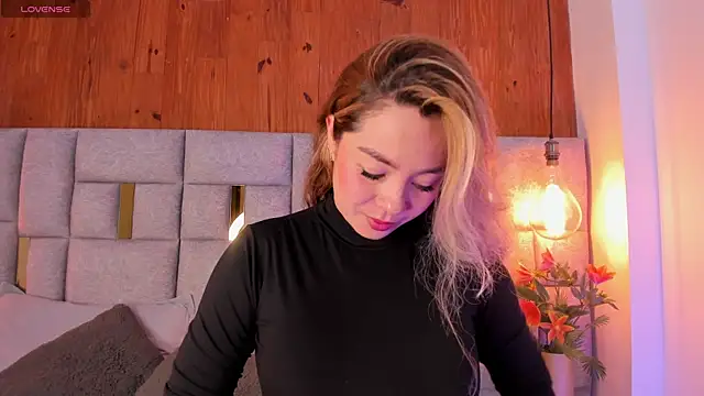Saori newman online show from 01-07-25, 12:31