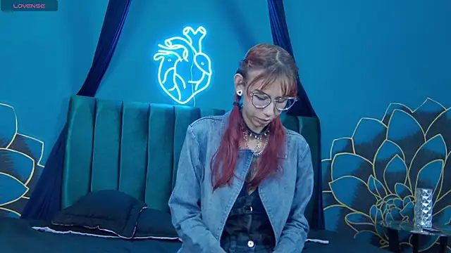 Lunamistyc online show from 11-27-25, 08:00