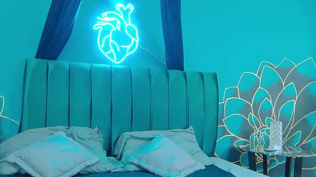 Lunamistyc online show from 02-02-26, 08:07