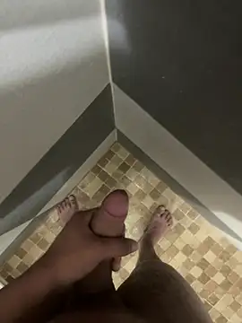 mylovetr1 online show from 02-09-25, 06:01