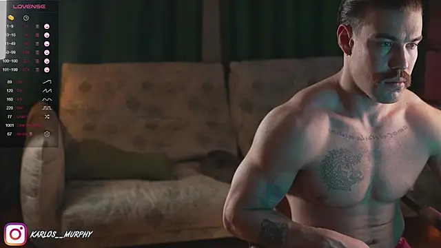 Snapshot of Karlos_Ripped_ chatting on 01-26-25, 09:51 Karlos Ripped online show from 01-26-25, 09:51