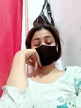 magicmoment00786 online show from 10-21-25, 08:37