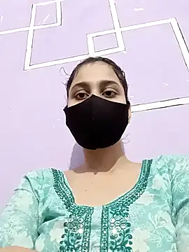 magicmoment00786 online show from 10-30-25, 06:37