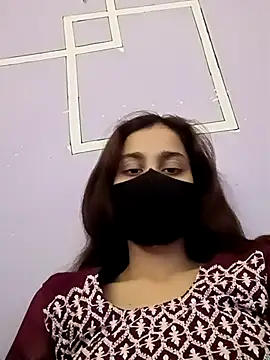 magicmoment00786 online show from 11-07-25, 04:40