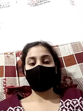 magicmoment00786 online show from 11-08-25, 01:33