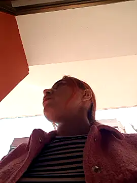 Snapshot of alexxxa69 chatting on 03-21-25, 12:06 alexxxa69 online show from 03-21-25, 12:06