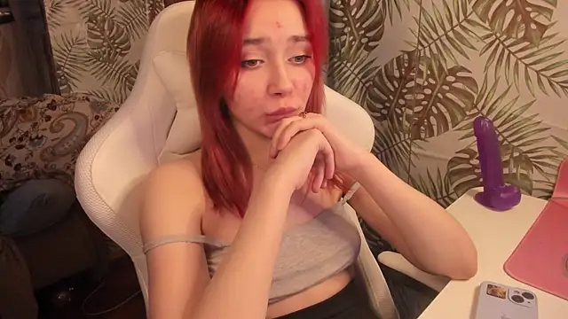 SweetLinaa online show from 01-04-25, 10:49