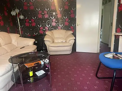 Snapshot of iveedie017 chatting on 12-06-24, 09:54 iveedie017 online show from 12-06-24, 09:54