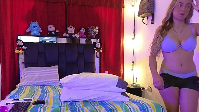 Snapshot of chloe_vasquez710 chatting on 03-04-25, 07:32 chloe vasquez710 online show from 03-04-25, 07:32