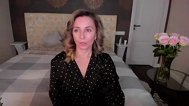 AllisonWilliams online show from 10-10-25, 05:01