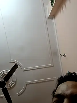 Snapshot of HornysLatika chatting on 12-04-24, 07:39 HornysLatika online show from 12-04-24, 07:39