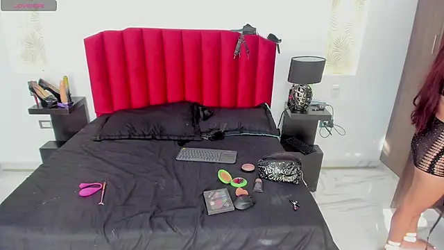 Violeta Roa online show from 01-10-25, 09:42