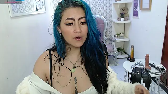 scarleth blue online show from 01-11-25, 07:06